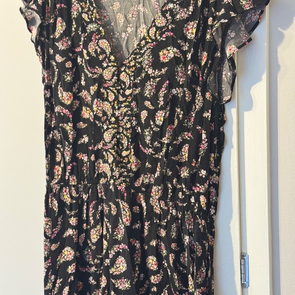 Black Floral Dress - Picture 4 of 8